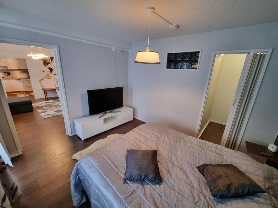 Valoisa Huoneisto Jossa Erinomaiset Vuoteet. Mikkeli Exterior foto